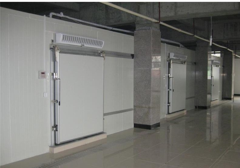 建造2000平米食品批发冷藏库（低温冷藏室）安装造价多少钱